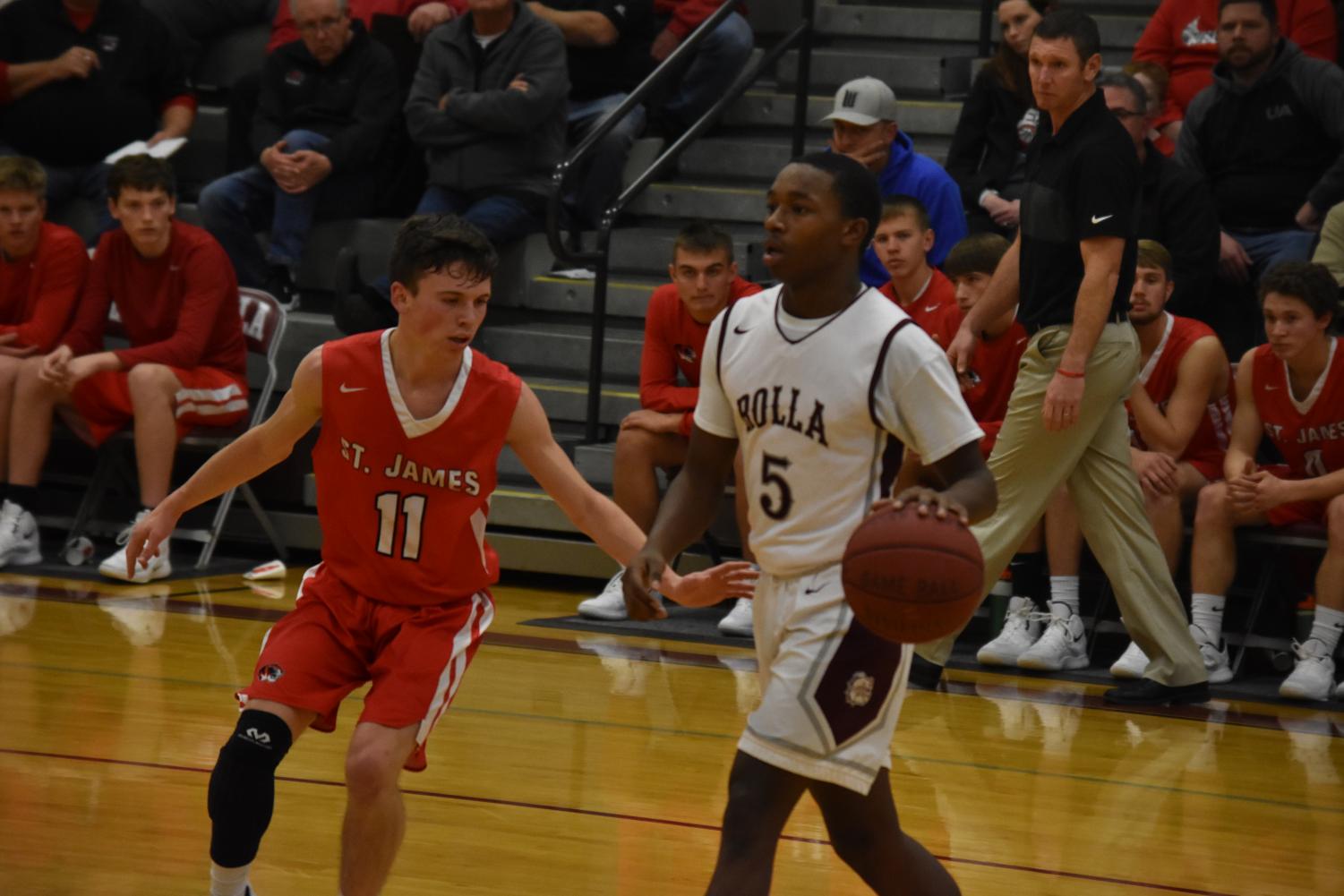 Photo gallery: boys basketball wins over St. James