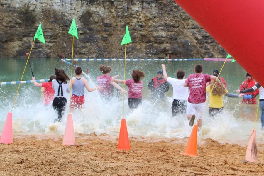 Student Council raises hundreds for Special Olympics at Polar Plunge