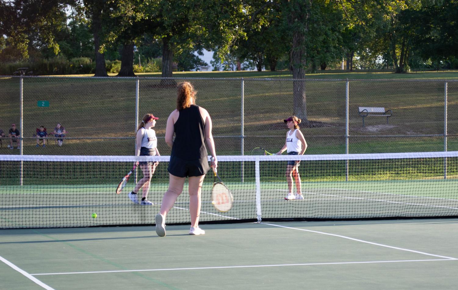 Girls+tennis+team+wins+on+senior+night