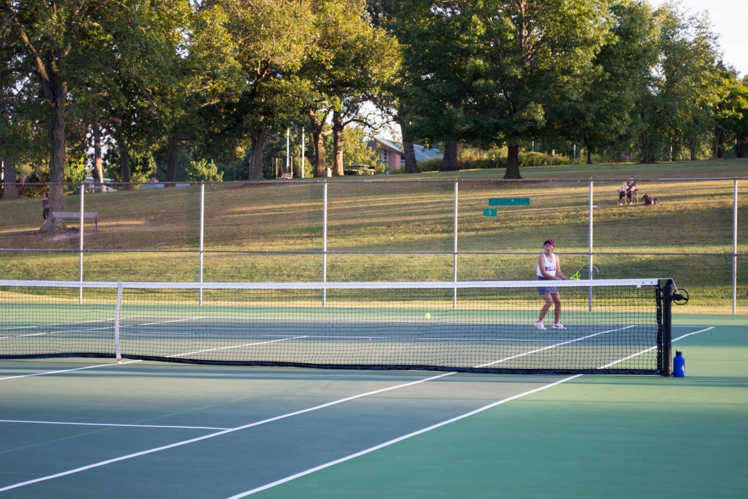 Girls+tennis+team+wins+on+senior+night