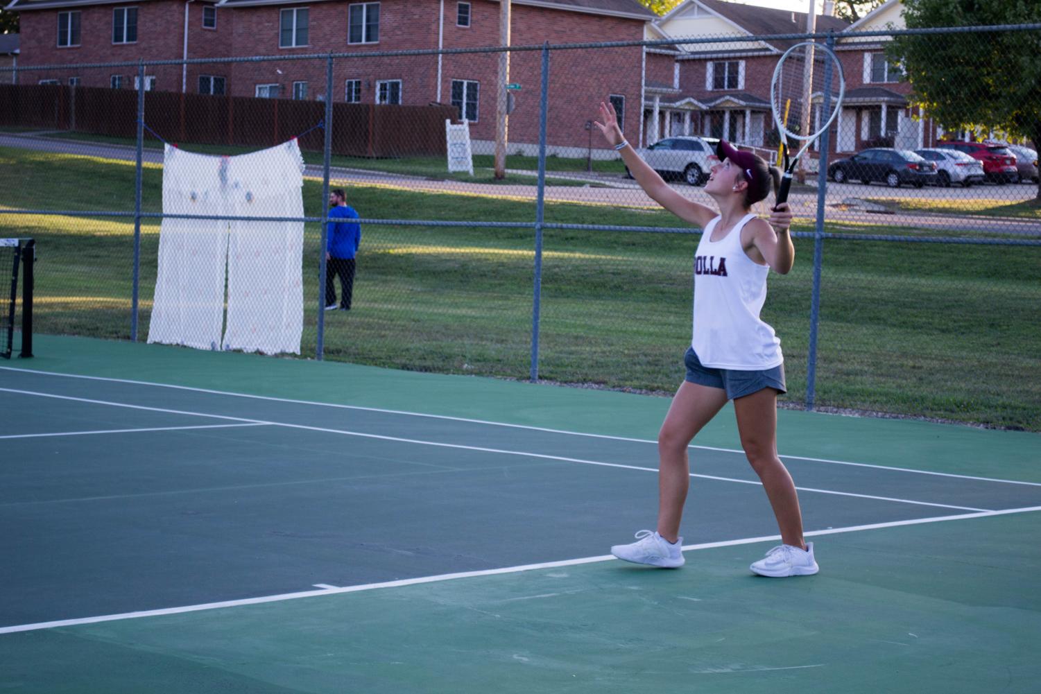 Girls+tennis+team+wins+on+senior+night