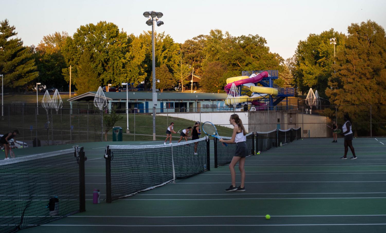 Girls+tennis+team+wins+on+senior+night