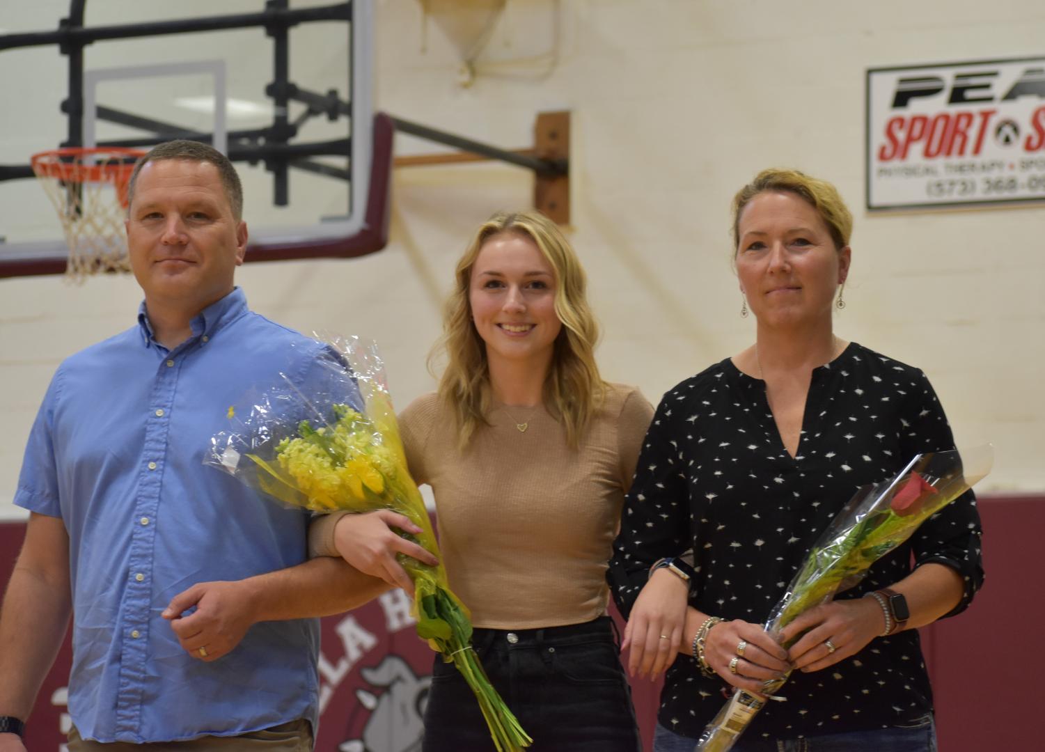 Volleyball+Shutouts+on+Senior+Night