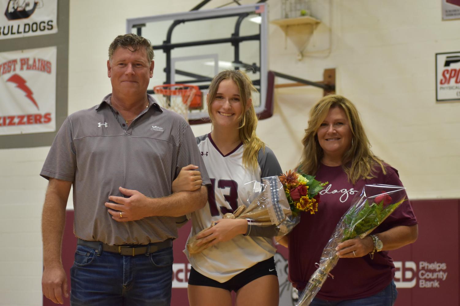 Volleyball+Shutouts+on+Senior+Night