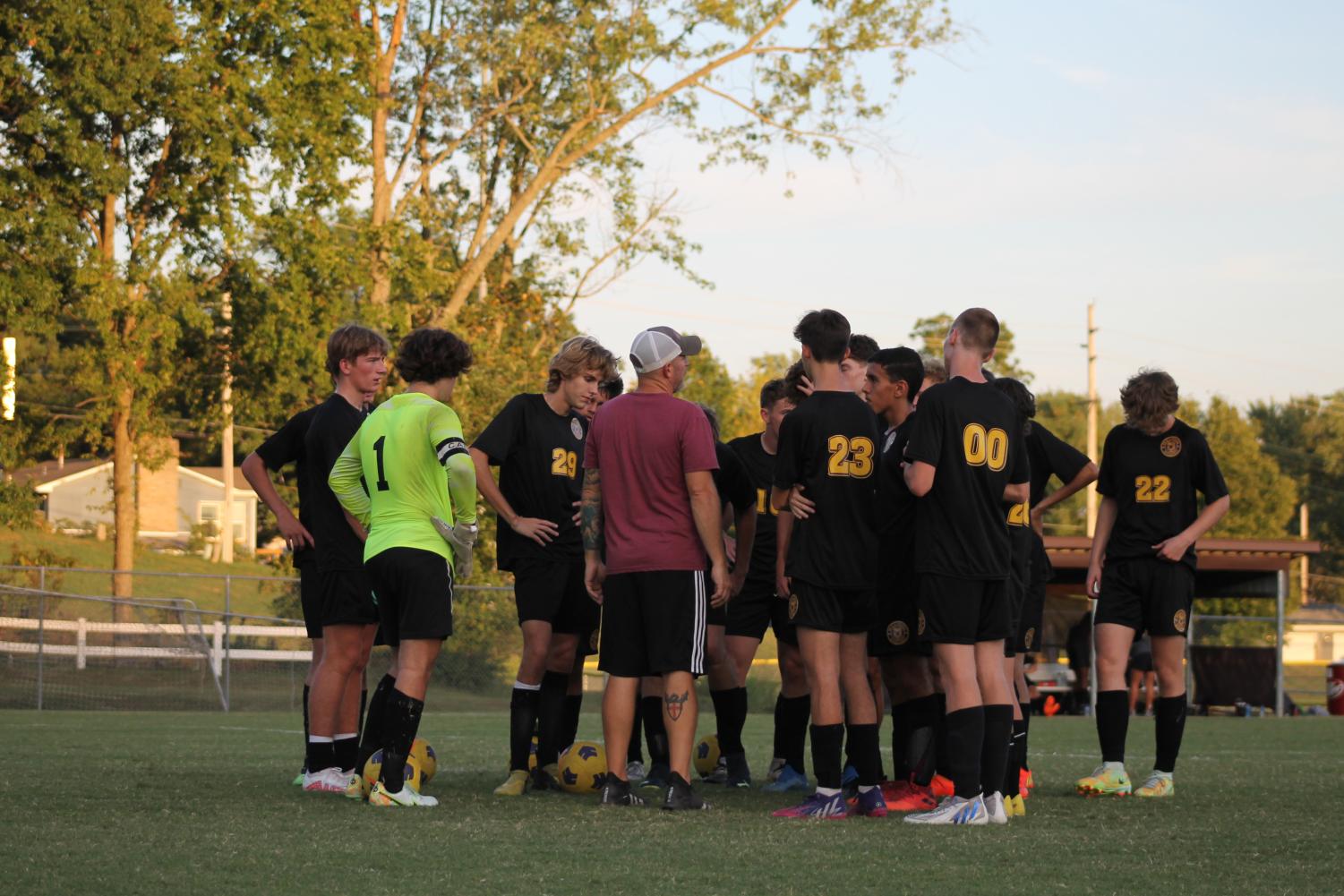 Boys+Varsity+Soccer+%E2%80%9CHits+the+Field%E2%80%9D