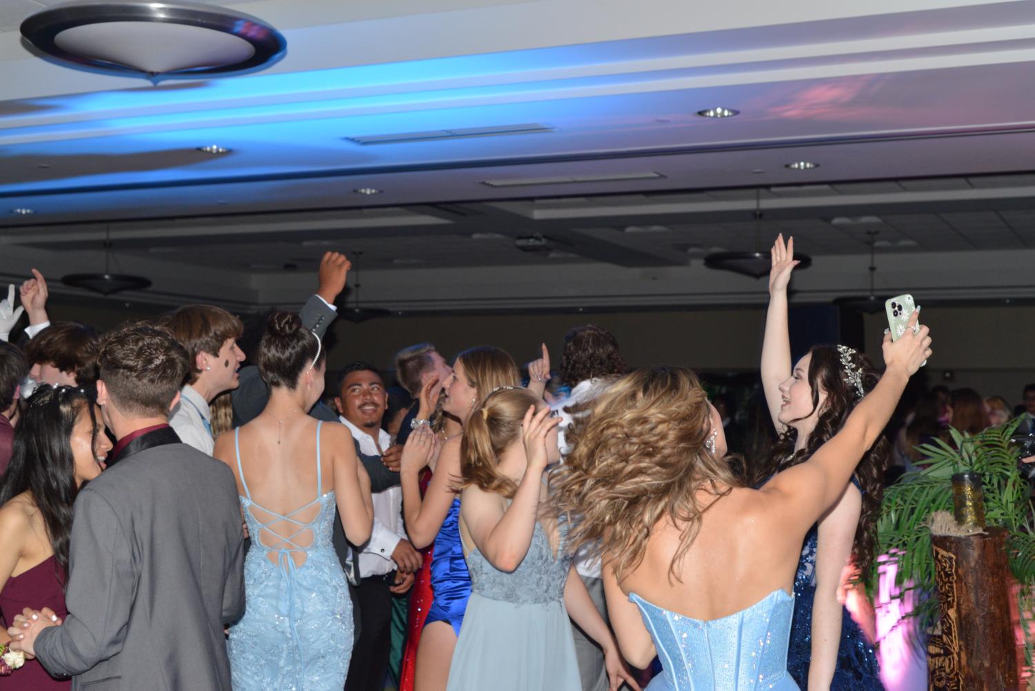 RHS+Prom+2023%3A+Photo+Gallery