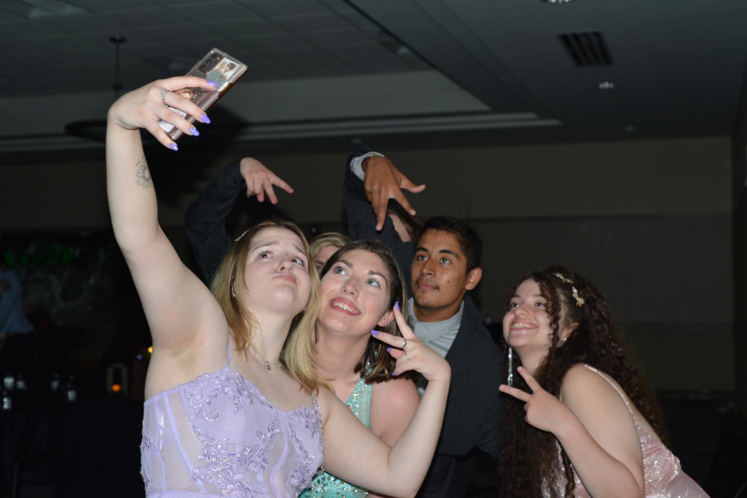 RHS+Prom+2023%3A+Photo+Gallery