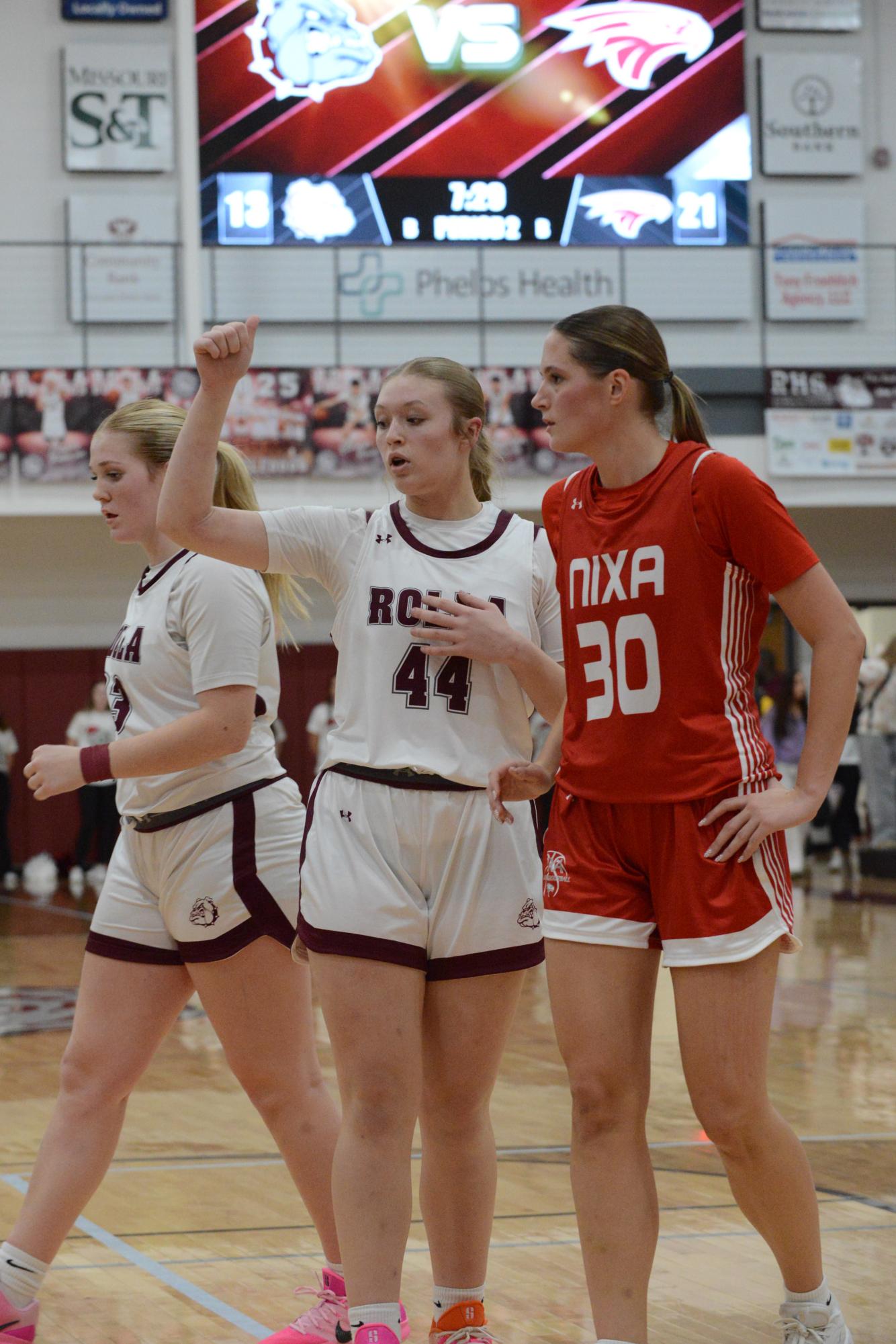 Girls basketball: Rolla v. Nixa photo gallery