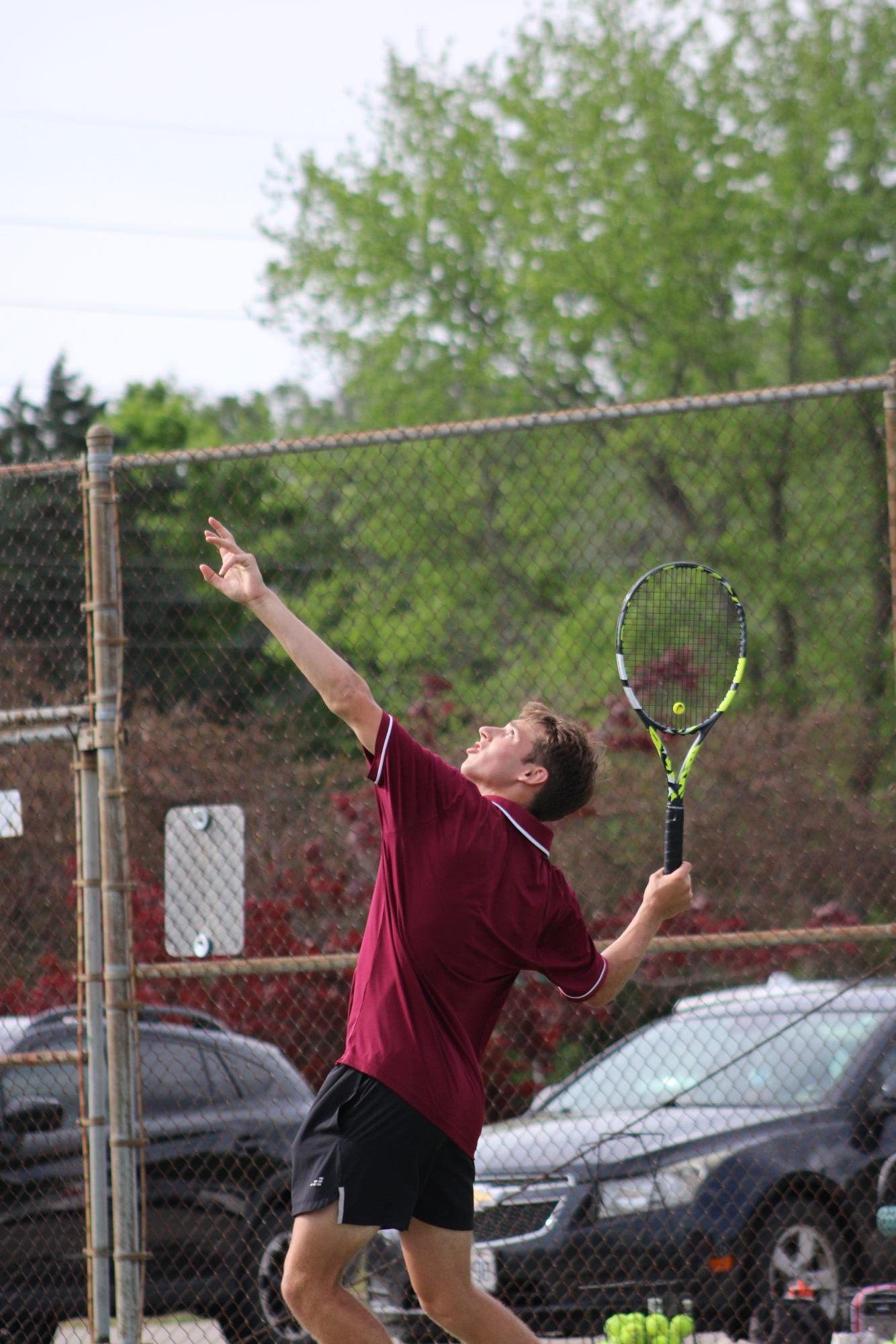 Tennis team starts Districts with 18-1 record